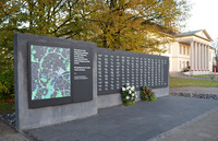 Gedenkwand vor dem PFL. Foto: Stadt Oldenburg